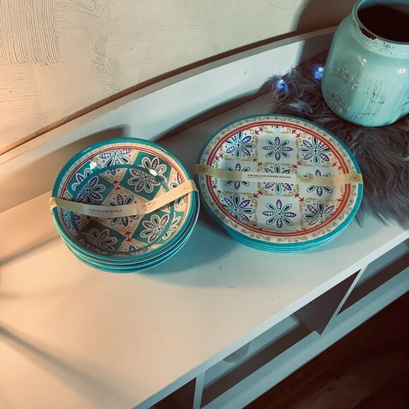 NEW Medallion Melamine Bowl + Plate Set (indoor/outdoor use) - Picture 3 of 3